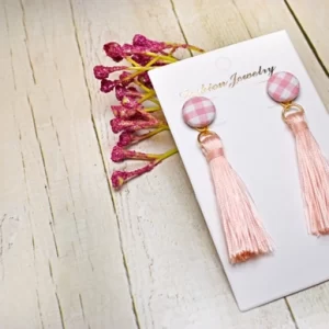 くるみボタン♡ギンガムチェック×ピンクタッセルピアス kb-12